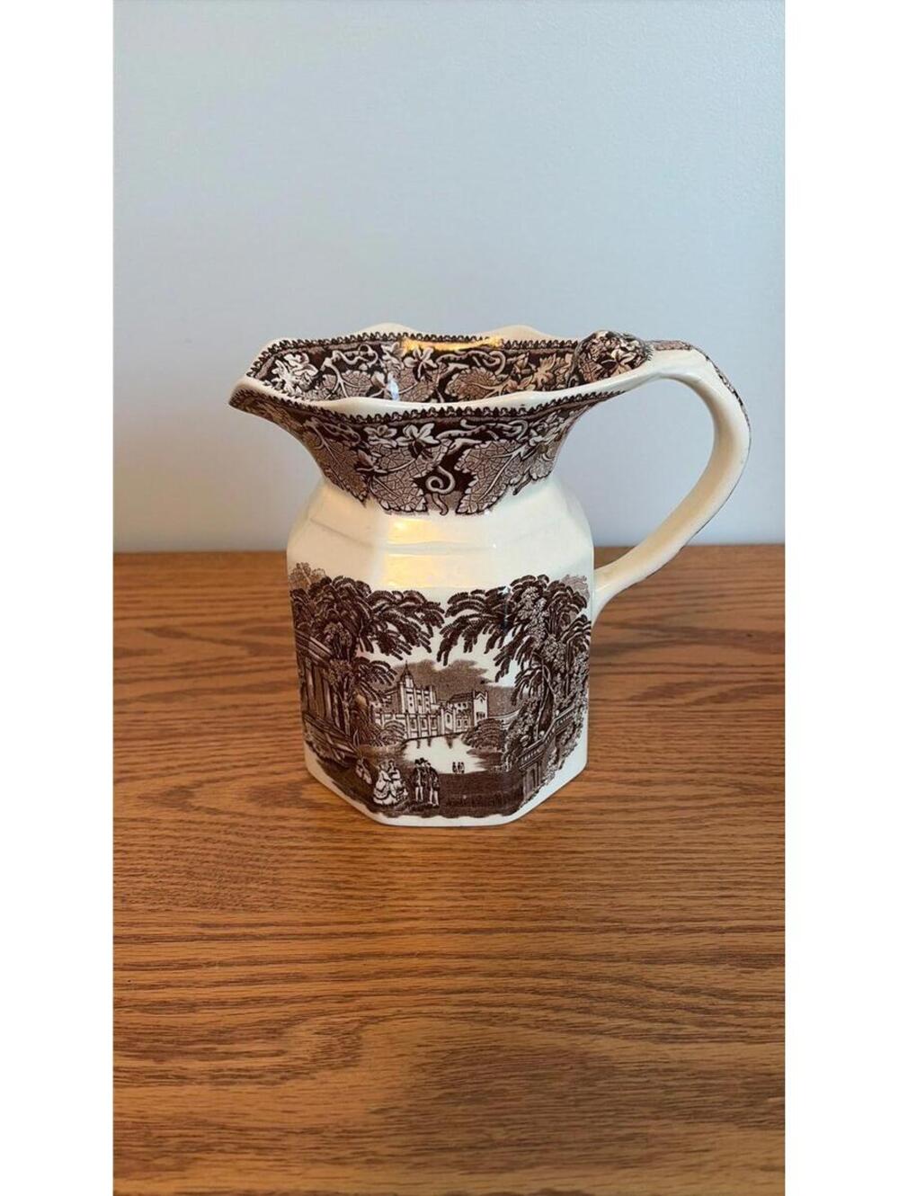 A23. Vintage Mason's Patent Ironstone Vista England Water Pitcher